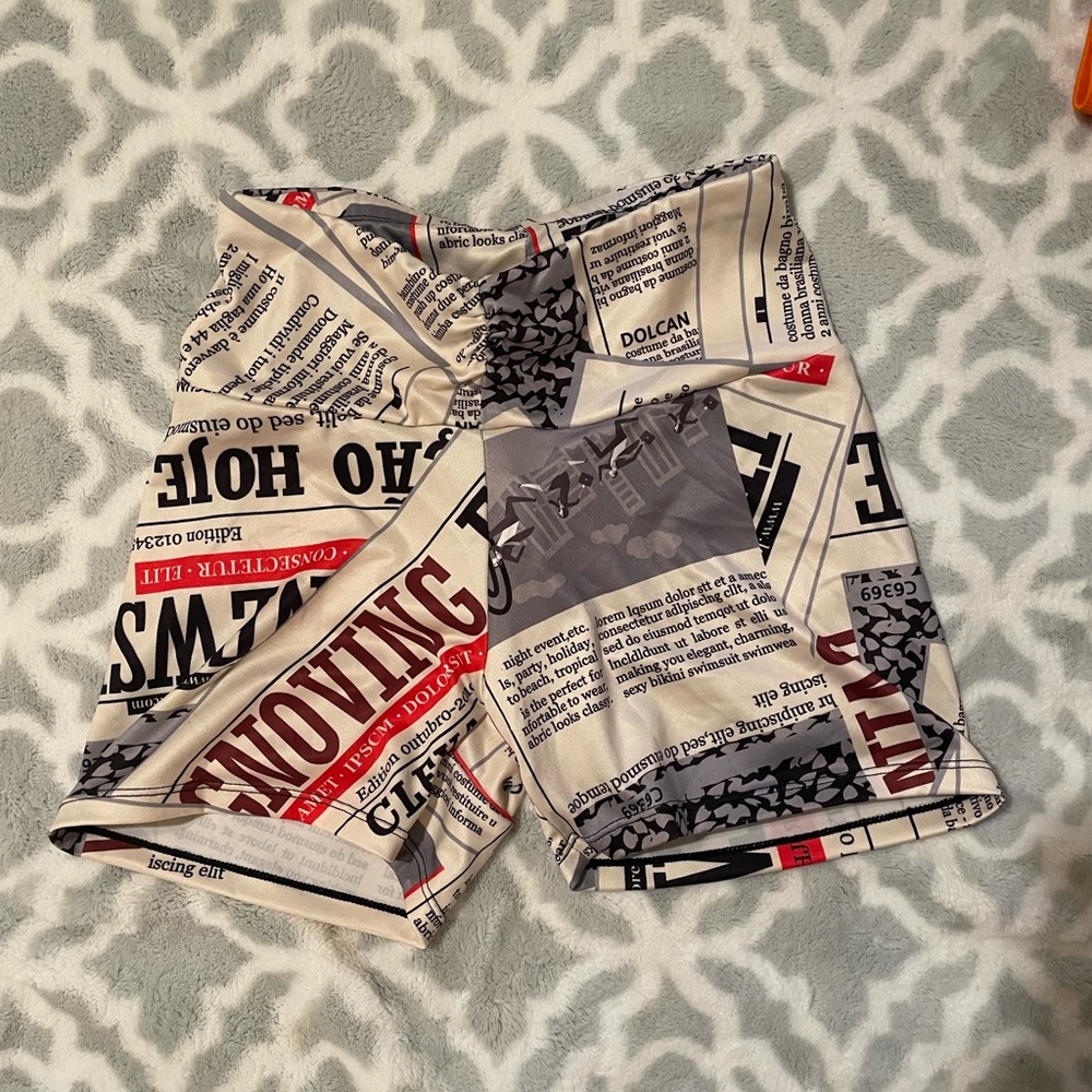 Newspaper booty scrunch shorts